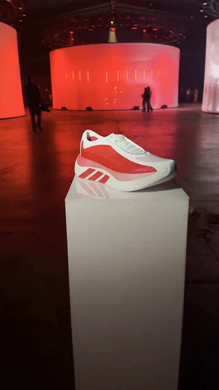 adidas, HYPERBOOST: a frame from the film